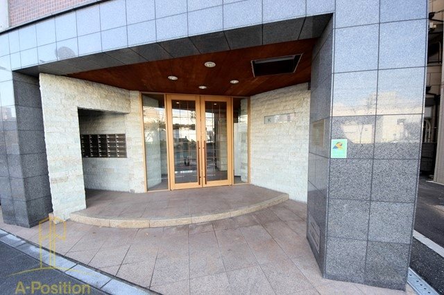 エントランス　K・H・E（ケーエイチイー）