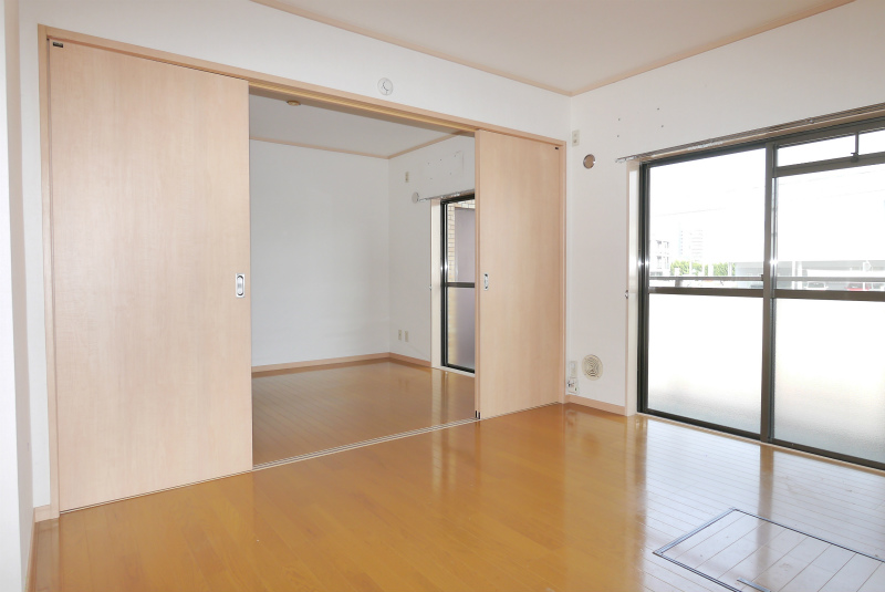 居室・リビング　川本マンション103号室