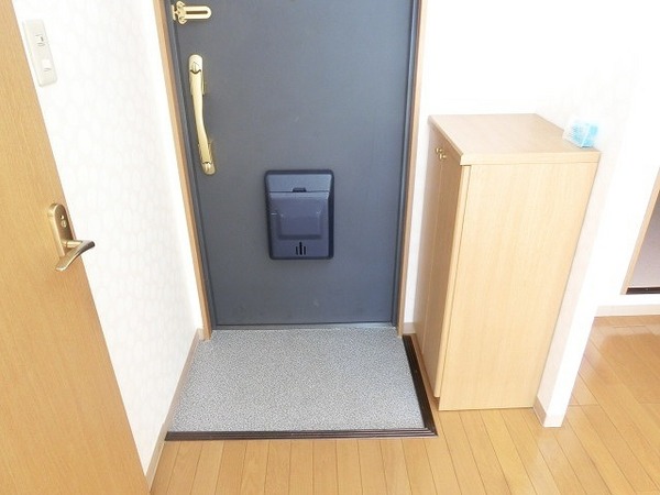 玄関　シューズボックスあり！