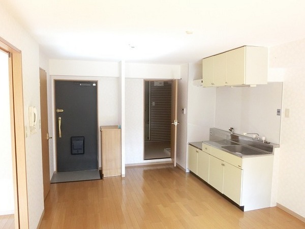 居室・リビング　広々としたリビング！