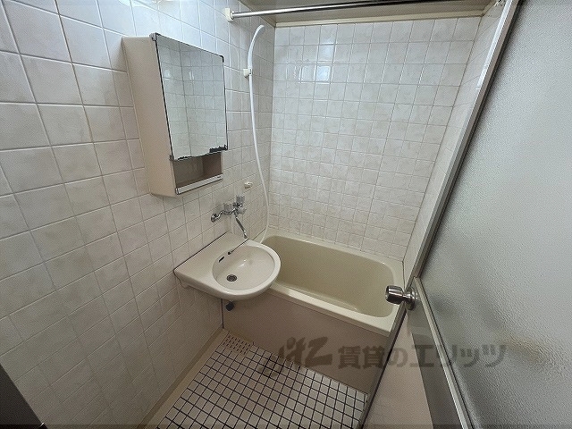 バス・シャワールーム　ユニットバス