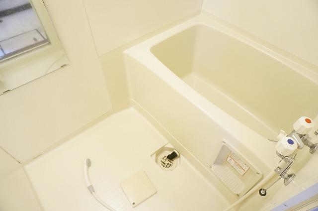 バス・シャワールーム　浴室