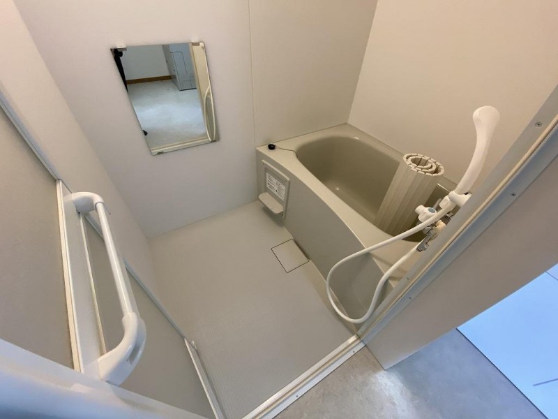 バス・シャワールーム　浴室