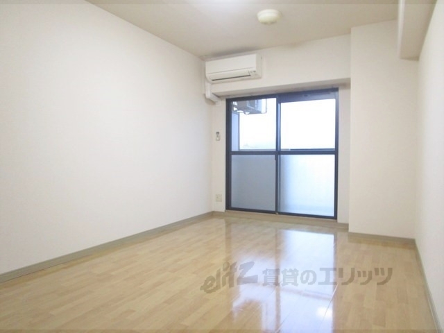 居室・リビング　居室