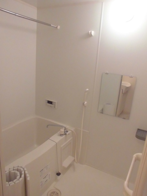 バス・シャワールーム　浴室乾燥機付き