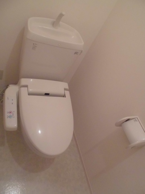 トイレ　洗浄便座付き