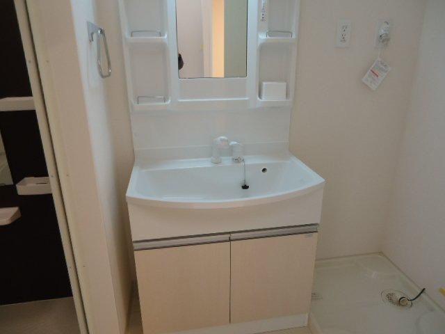 洗面設備　洗髪洗面化粧台