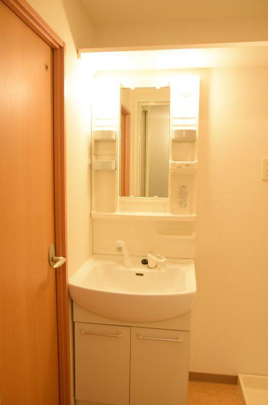 洗面設備　洗髪洗面化粧台(イメージ)