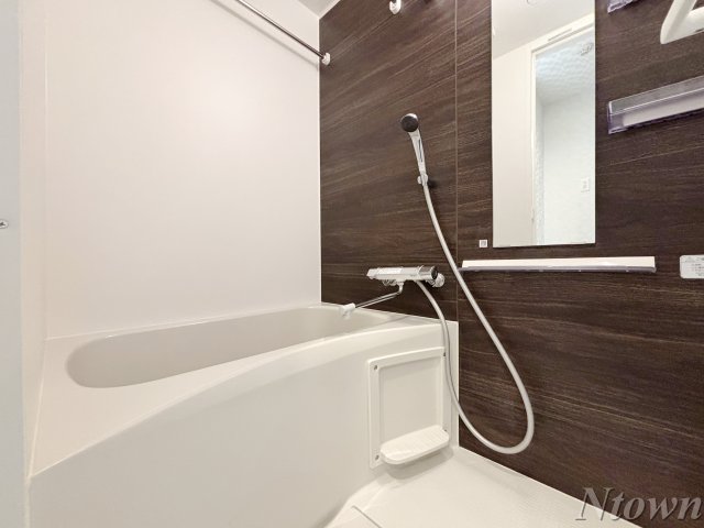 バス・シャワールーム　きれいなお風呂です