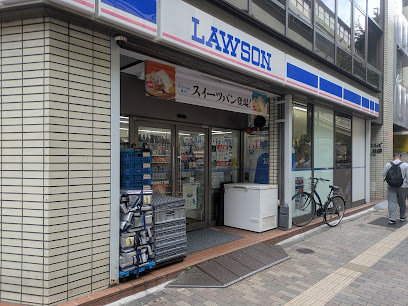 コンビニ　ローソン東池袋三丁目店（コンビニ）まで142m