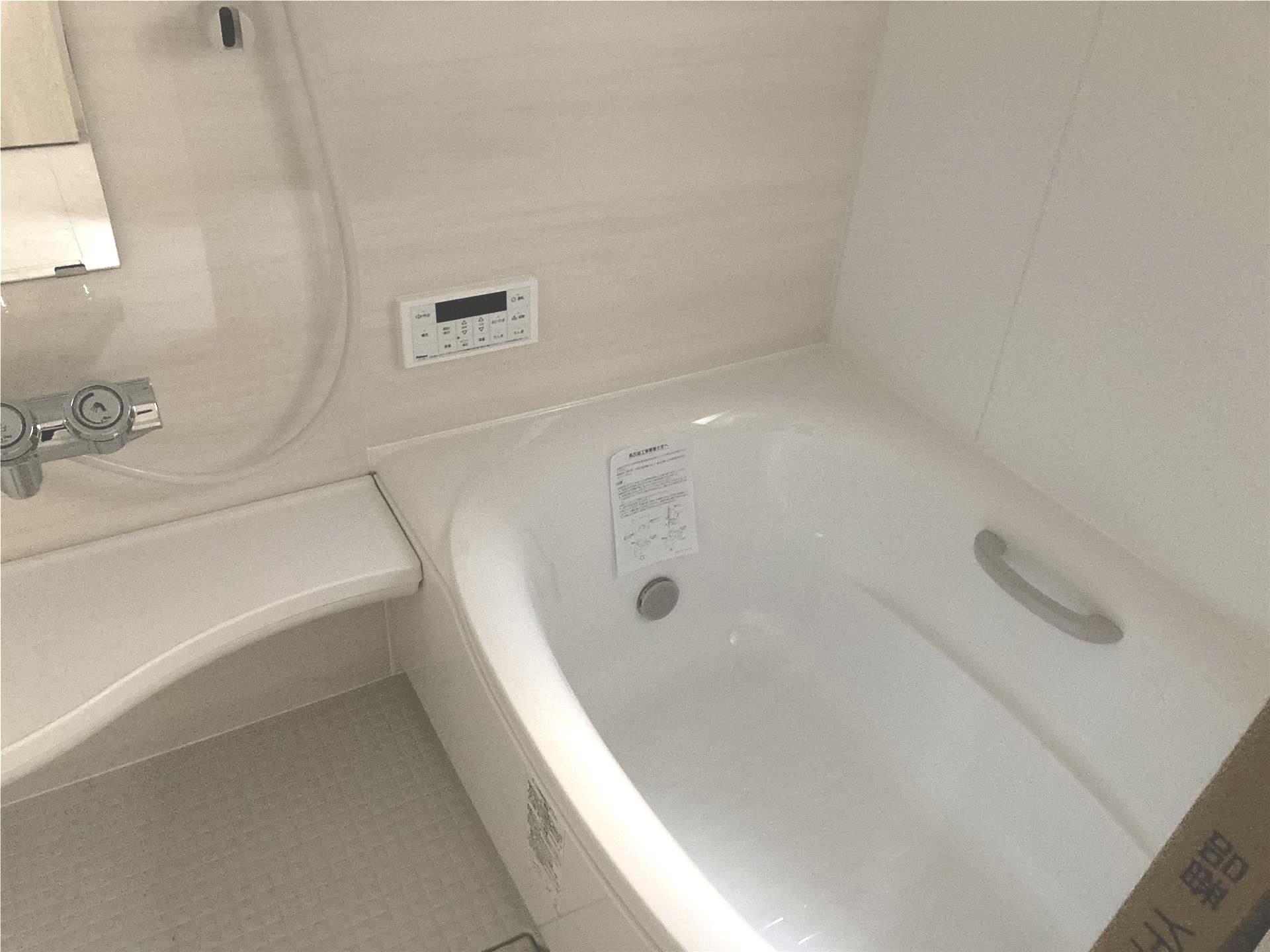 バス・シャワールーム　新築時の写真となります。