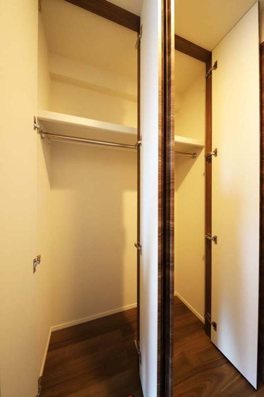 バルコニー　収納