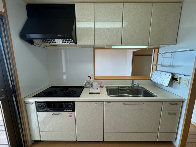 キッチン　モデルルームです