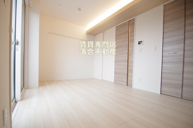 その他部屋・スペース　落ち着いた色調のお部屋