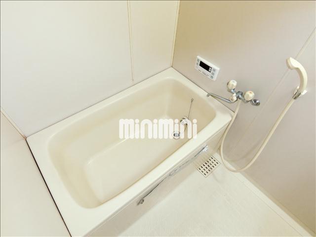 バス・シャワールーム　一日の疲れを癒してください。