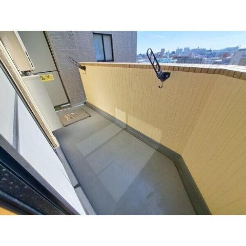 バルコニー　ベランダ