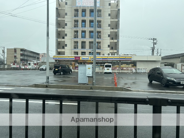 コンビニ　ミニストップ八幡穴生店（コンビニ）まで1628m