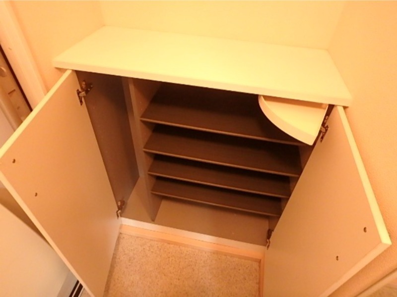 収納　図面と現状に相違がある場合には現状を優先