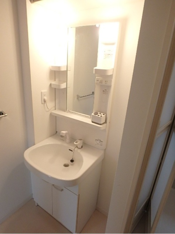 洗面設備　図面と現状に相違がある場合には現状を優先