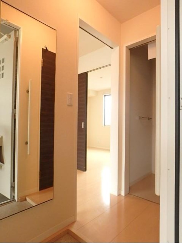 玄関　図面と現状に相違がある場合には現状を優先