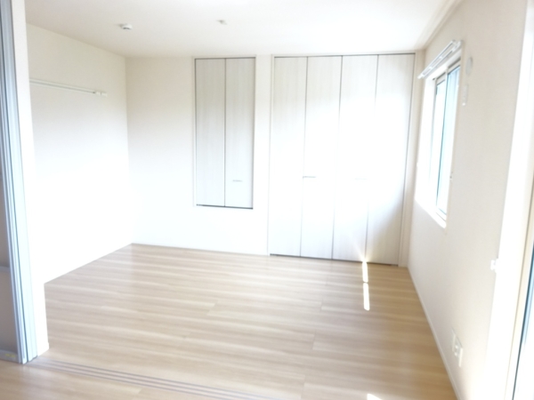 その他部屋・スペース　南向き6帖洋室