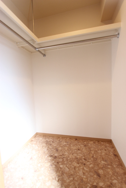 収納　現状優先です。