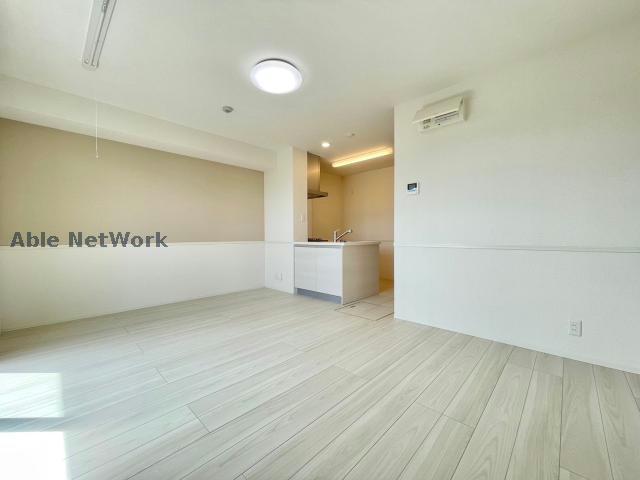 居室・リビング　同型105号室