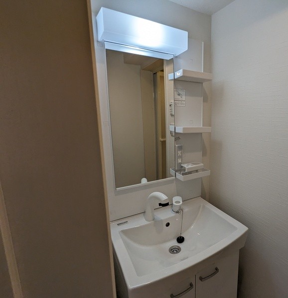 洗面設備　同メーカー施工例