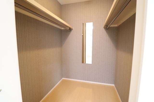 収納　ウォークインクローゼット