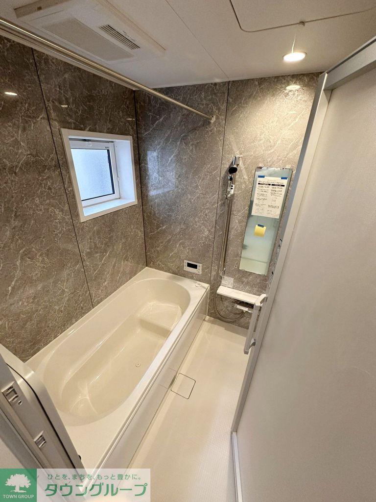 バス・シャワールーム　バルコニー