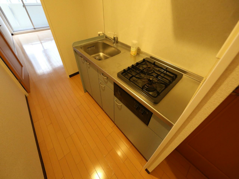 キッチン　システムキッチン（ガス2口コンロ付）