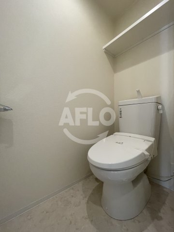 トイレ　ドゥーエ立売堀　温水洗浄便座