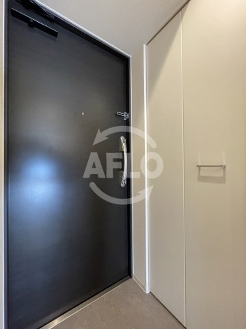 玄関　ドゥーエ立売堀　玄関スペース