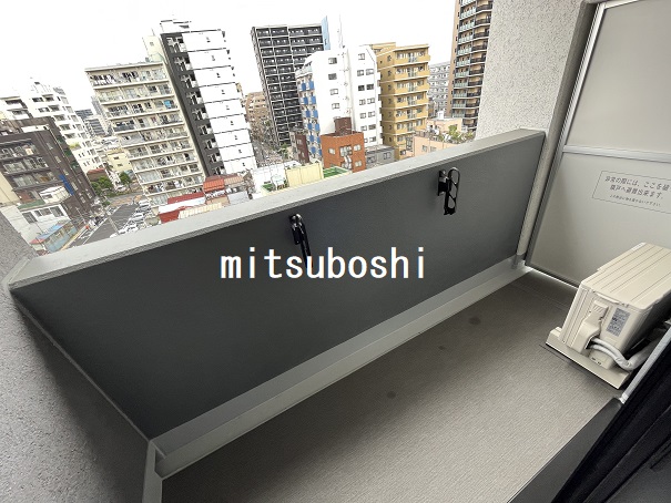 バルコニー　同間取り別階写真です