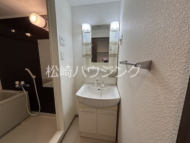 洗面設備　参考写真