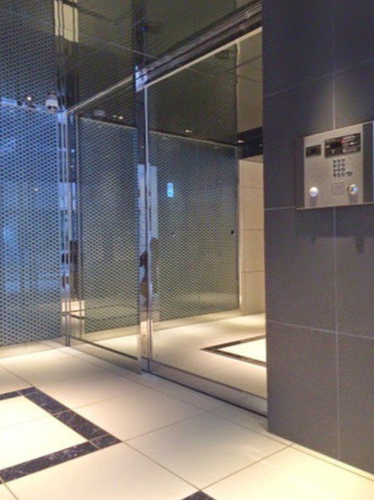 エントランス　エントランス