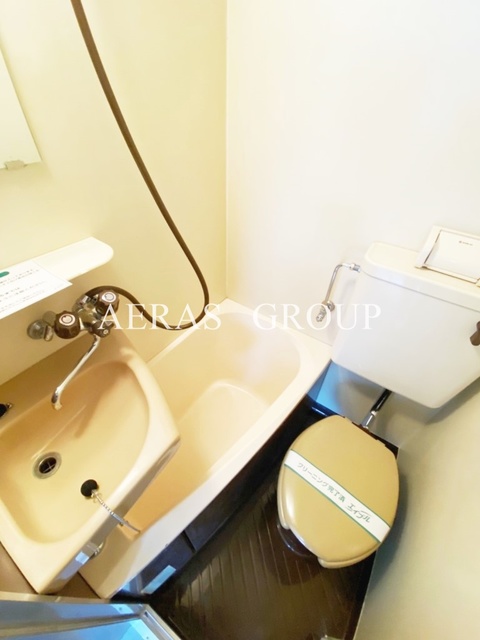 バス・シャワールーム