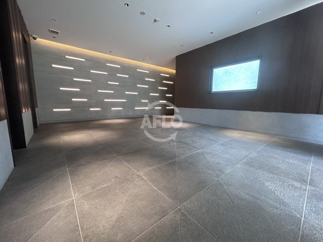 ロビー　コンフォリア江坂広芝町　ロビー