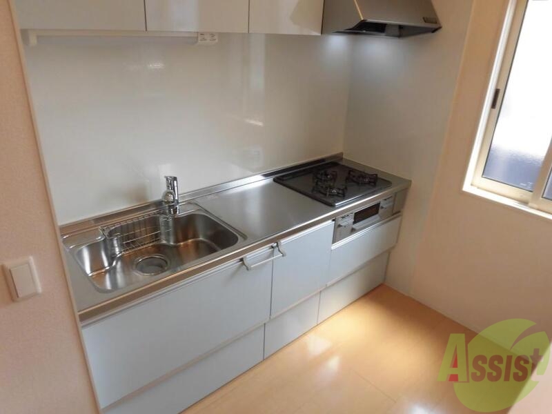 キッチン　嬉しい３つ口キッチン