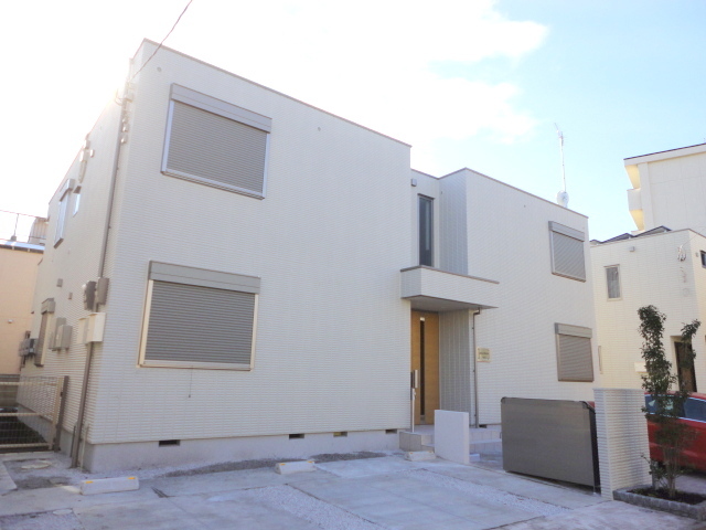 建物外観　★築浅・ペット共生型マンション★