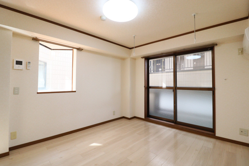 居室・リビング　※同室参考写真※