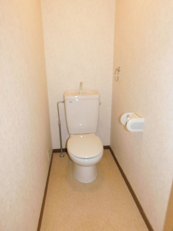 バルコニー　トイレ