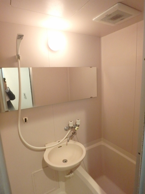 洗面設備　別号室の参考写真です