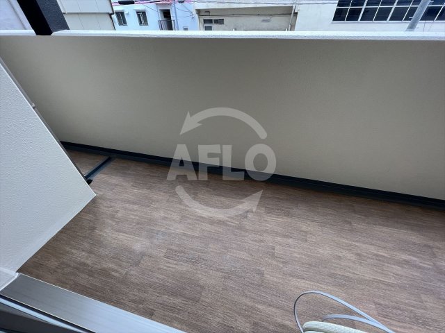 バルコニー　エグゼ大阪イースト　バルコニー