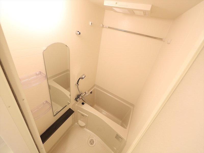 バス・シャワールーム　バスルーム　浴室暖房乾燥機付き