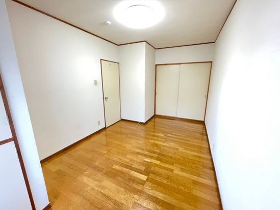 その他部屋・スペース　※原状回復前の為別部屋のお写真です