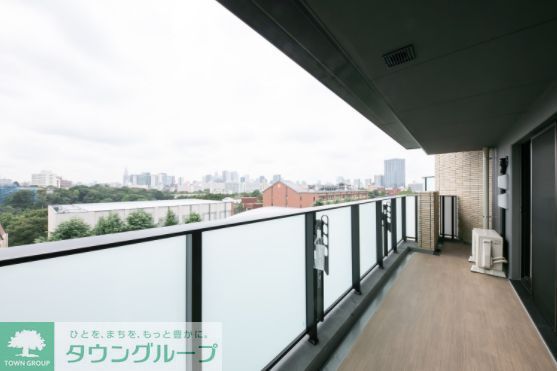 バルコニー　バルコニー