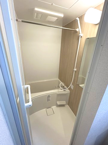 バス・シャワールーム　浴室乾燥機付のバスルーム