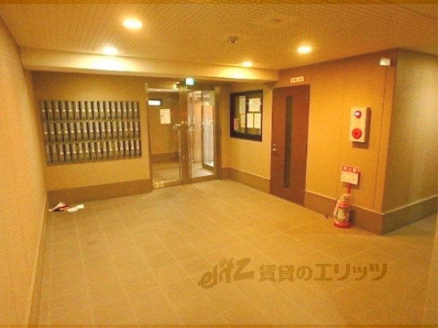 ロビー　ロビー