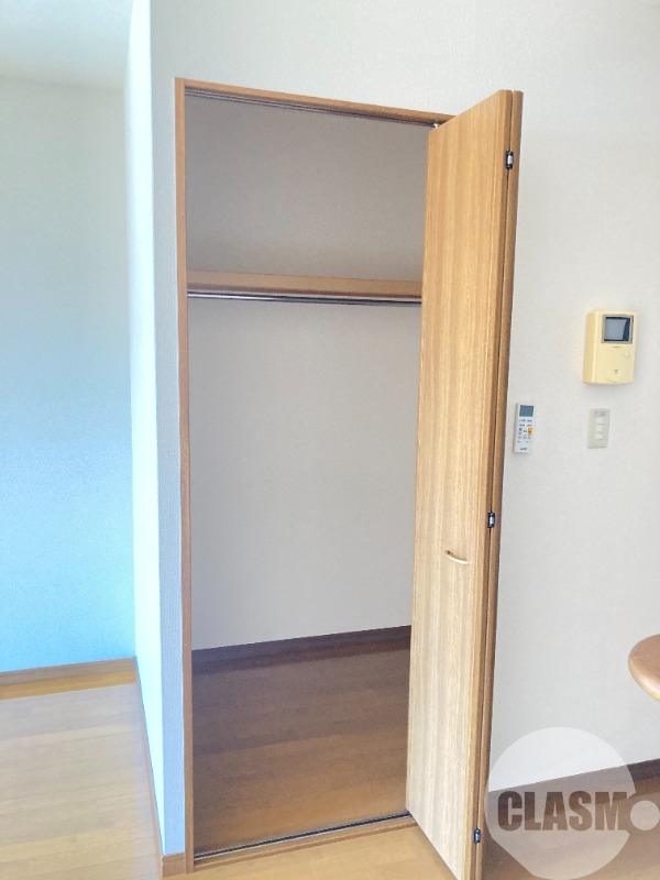 収納　ウォークインクローゼット